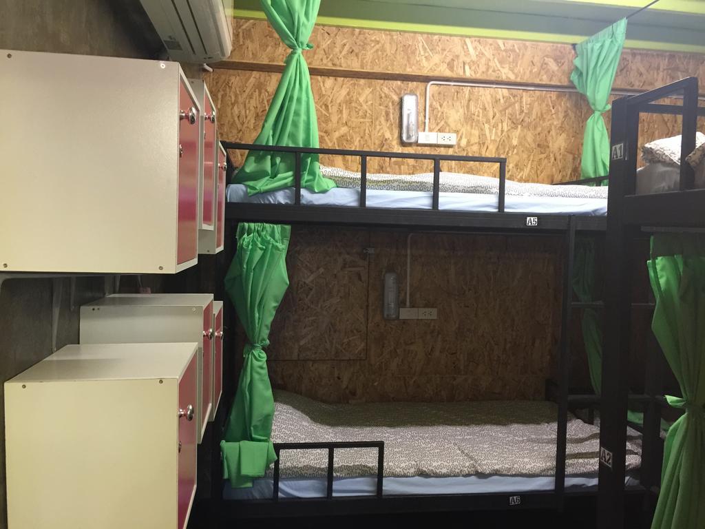 Hometown Hostel Szamutszongkhram Szoba fotó
